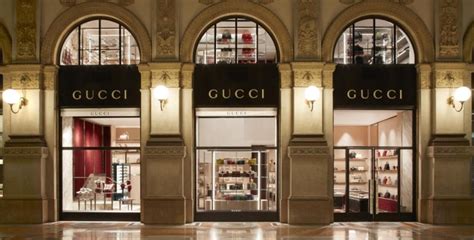 negozio gucci piu vicino a me|outlet Gucci in vendita.